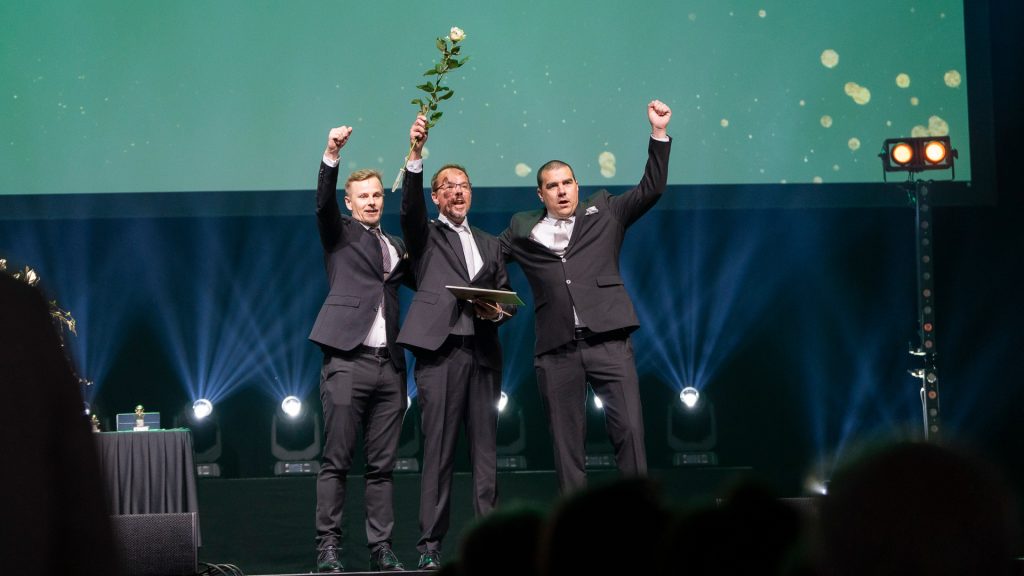 MasterAmp Oy palkittu Vuoden yritys Nousiaisissa -tunnustuksella